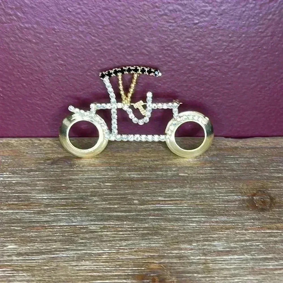 Model T Auto Brooch with Stones - Picture 1 of 8